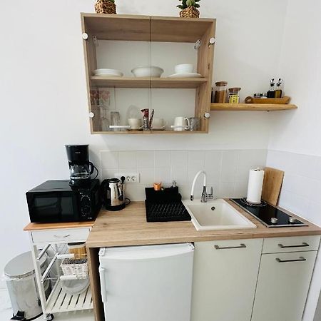Studio Zara Ровінь Екстер'єр фото
