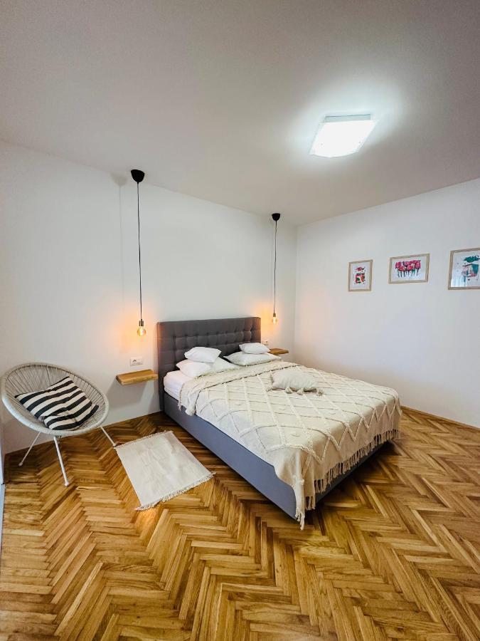 Studio Zara Ровінь Екстер'єр фото